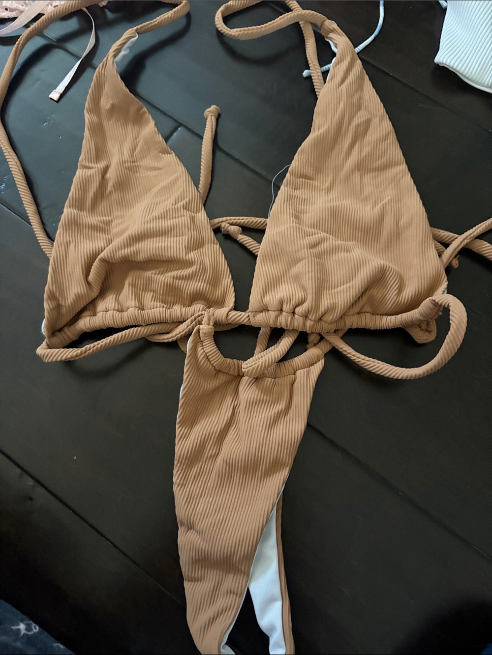 Caramelo JAGGED BOMB SHELL Bathing suit 3 pieces